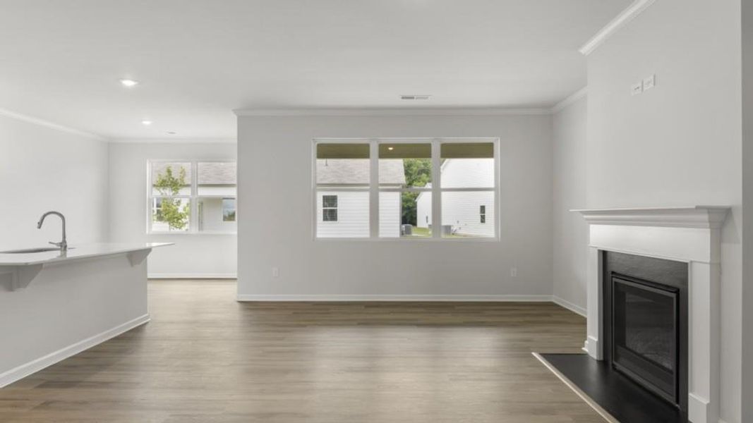 Spacious, unfurnished interior of a new home in Liberty Crossing, Braselton (Image 11).