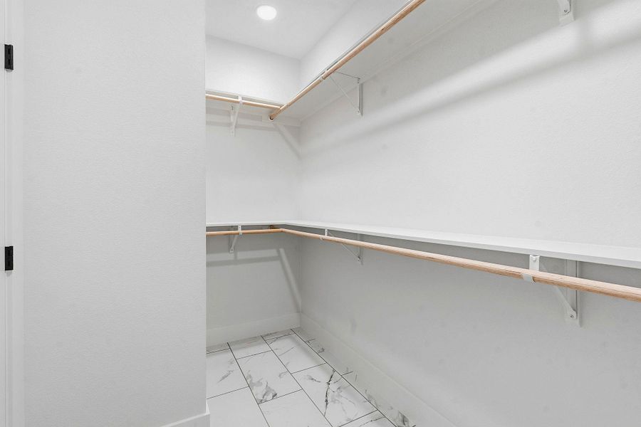 Spacious, unfurnished interior of a new home in , Wimberley (Image 24).
