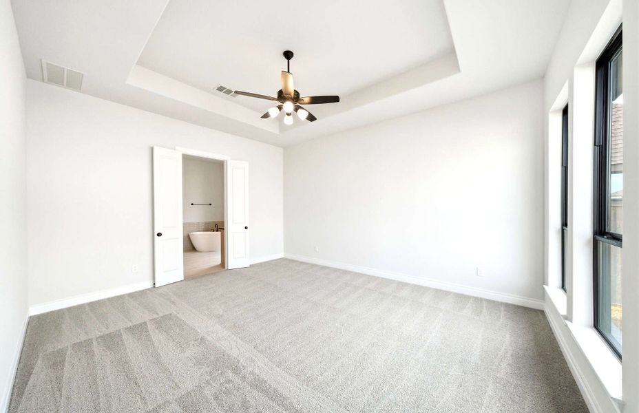 Spacious, unfurnished interior of a new home in Bridgeland 50′, Cypress (Image 38). Spacious, unfurnished interior of a new home in Bridgeland 50′, Cypress (Image 38).