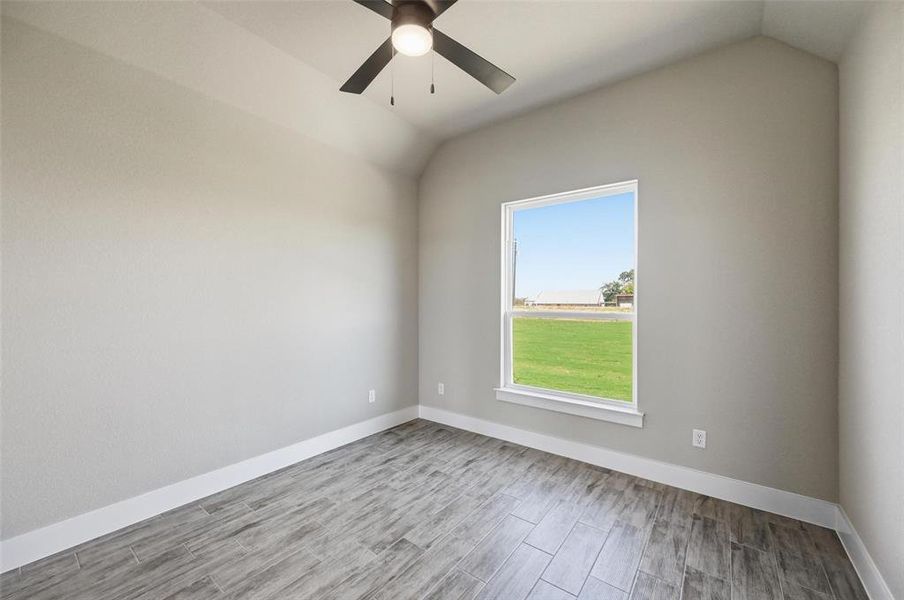 Spacious, unfurnished interior of a new home in Whispering Winds, Reno (Image 23).