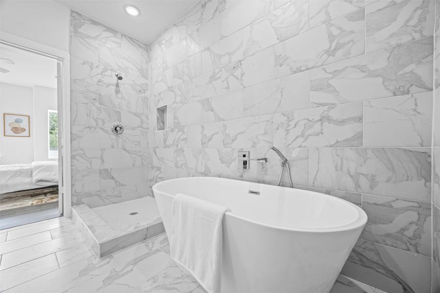 Furnished interior view inside a new home in , Houston (Image 14).