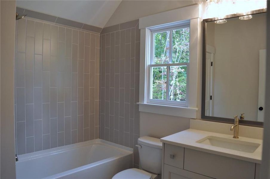 Furnished interior view inside a new home in Woodford, Acworth (Image 33).