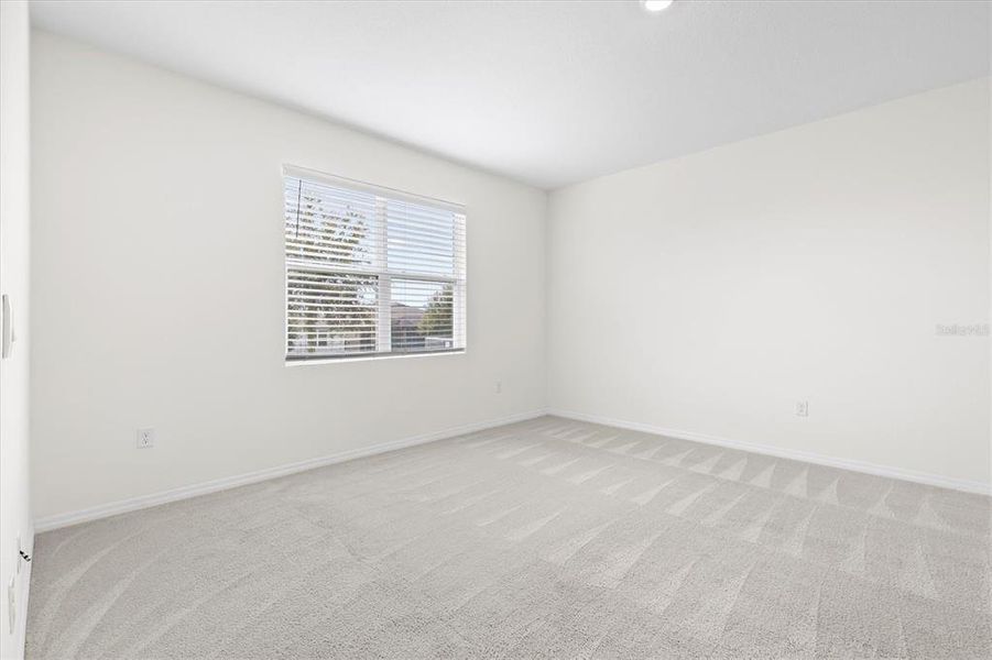 Spacious, unfurnished interior of a new home in Beaumont, Wildwood (Image 11).