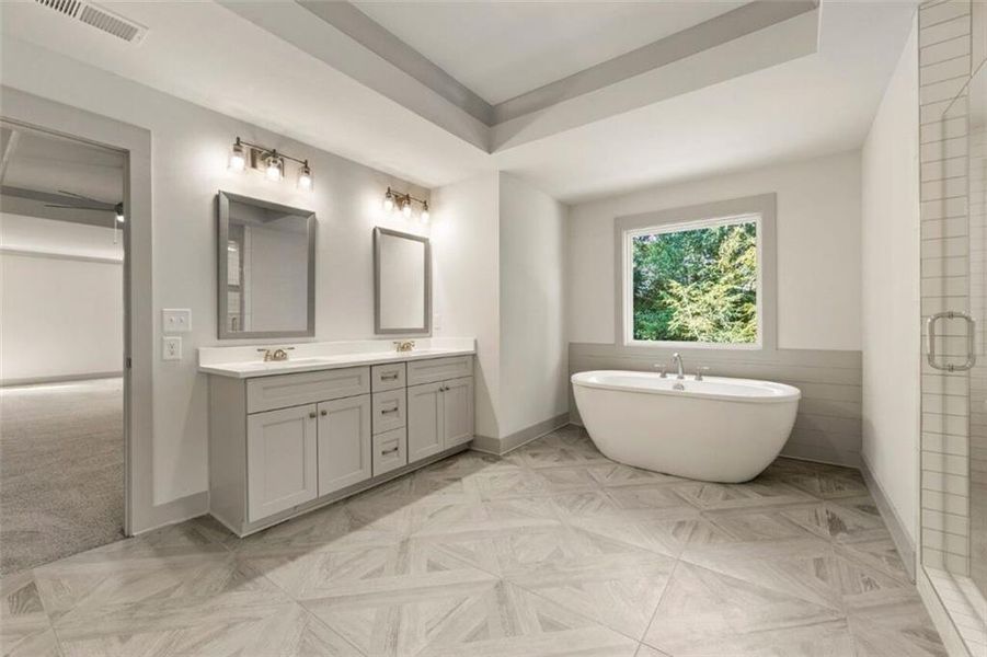 Furnished interior view inside a new home in Steeplechase, Hoschton (Image 9).