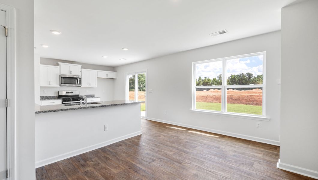 Image 21 representing the BRANDON by D.R. Horton in Baxter Village, Boiling Springs, SC. Image 21 representing the BRANDON by D.R. Horton in Baxter Village, Boiling Springs, SC.