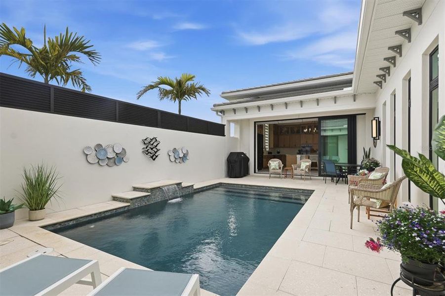 Exterior details and patio area of a home in , Bradenton (Image 19).