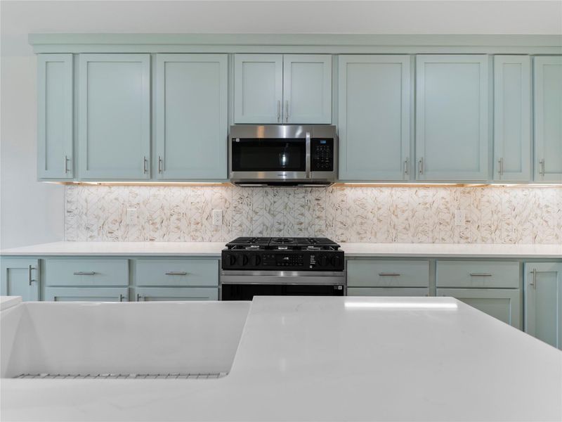 Close-up of interior finishes inside a home in , Palacios (Image 10).