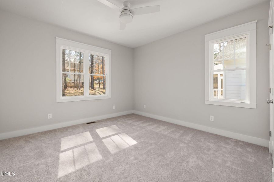 24-web-or-mls-DX3A8813