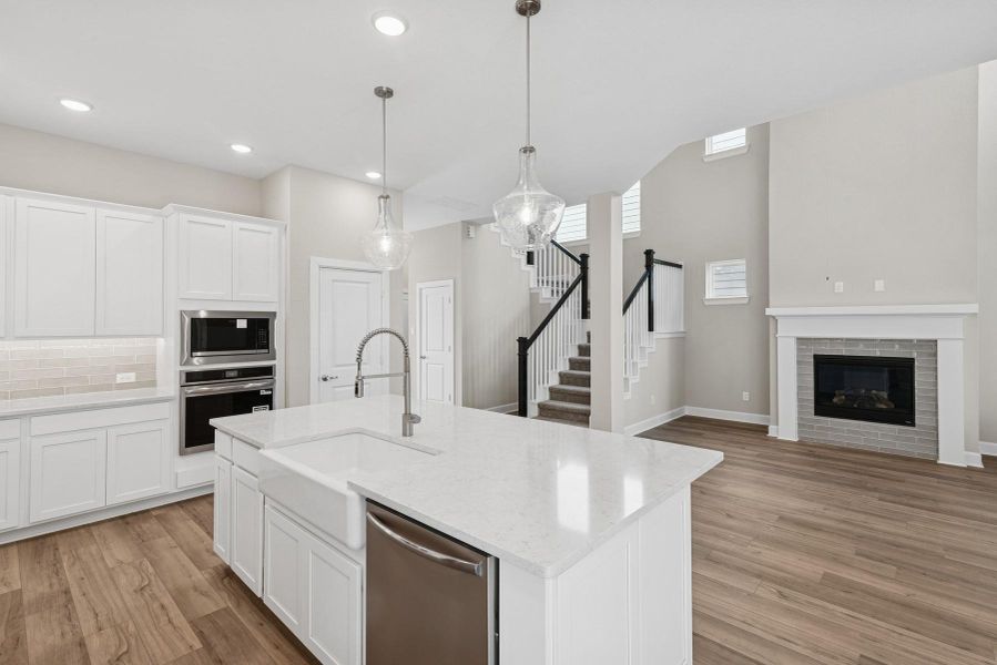 Furnished interior view inside a new home in Pomona 40' Homesites, Manvel (Image 14). Furnished interior view inside a new home in Pomona 40' Homesites, Manvel (Image 14).