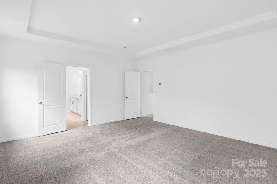 177 Glenn Drive ~ Ready Now 177 Glenn Drive ~ Ready Now