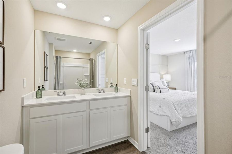 Furnished interior view inside a new home in Boulevard Oaks, Lady Lake (Image 29).