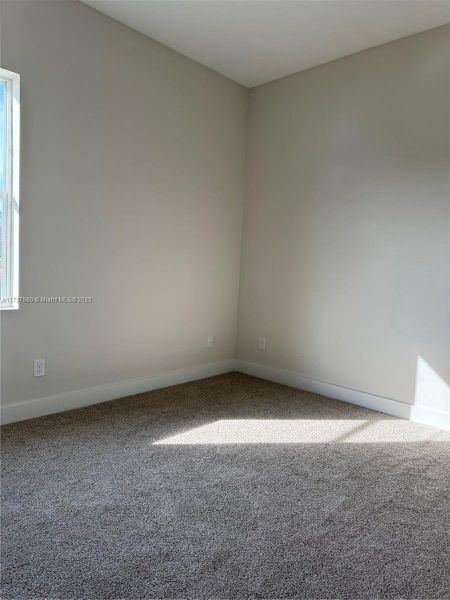 Spacious, unfurnished interior of a new home in , Labelle (Image 38).