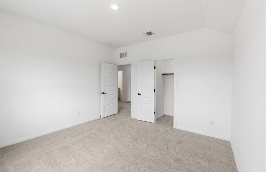 Spacious, unfurnished interior of a new home in West Cypress Hills, Spicewood (Image 51).