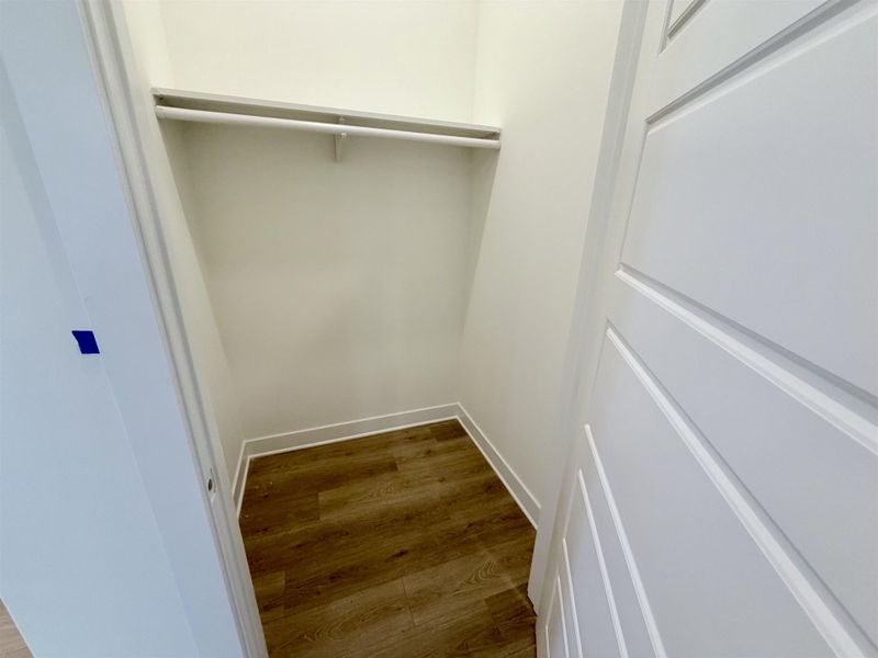 Spacious, unfurnished interior of a new home in Lockwood, Collierville (Image 20).