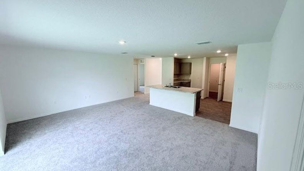 Spacious, unfurnished interior of a new home in Palm Coast, Palm Coast (Image 8).