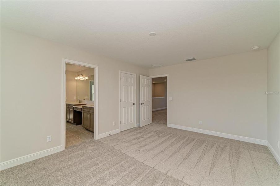 Spacious, unfurnished interior of a new home in Pasadena Woods, Pasadena Hills (Image 43).
