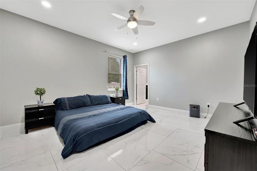Furnished interior view inside a new home in , Bradenton (Image 17). Furnished interior view inside a new home in , Bradenton (Image 17).