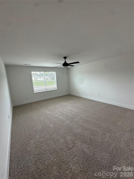 Spacious, unfurnished interior of a new home in Cardiff Glyn, Catawba (Image 14). Spacious, unfurnished interior of a new home in Cardiff Glyn, Catawba (Image 14).