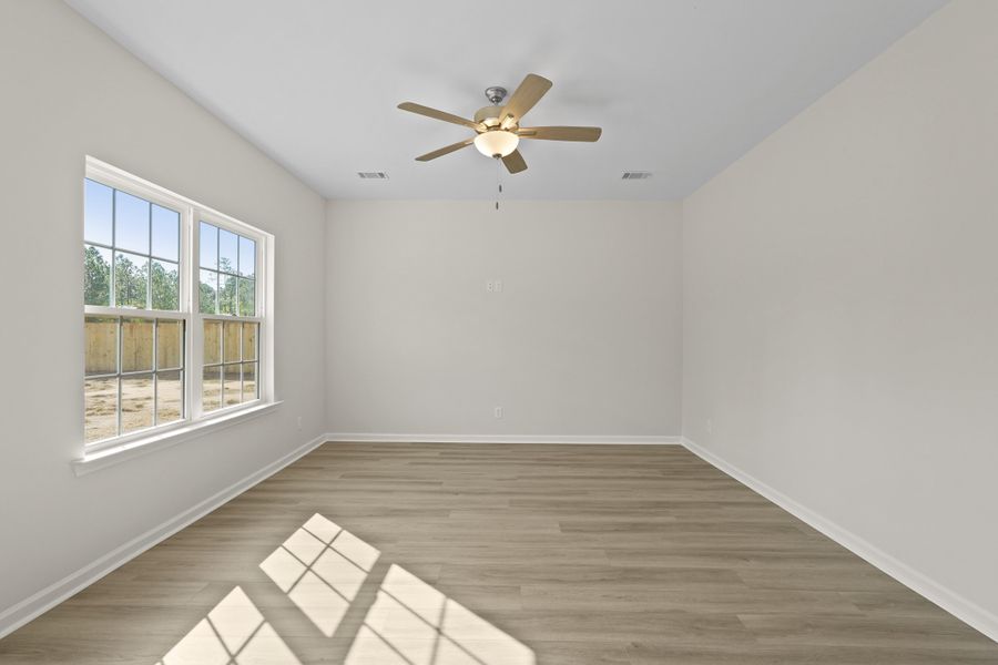 Representative unfurnished interior of a home built from the The Anderson by RTS Homes in Doctor's Creek, Ludowici (Image 20).