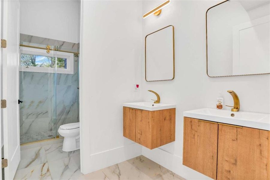 Furnished interior view inside a new home in , Atlanta (Image 41).