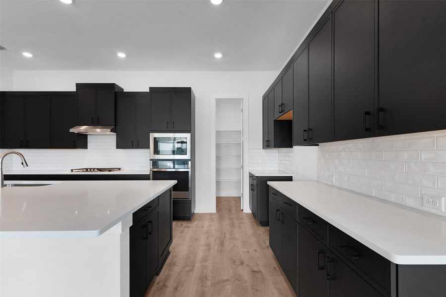 *REPRESENTATIVE PHOTO* *REPRESENTATIVE PHOTO*