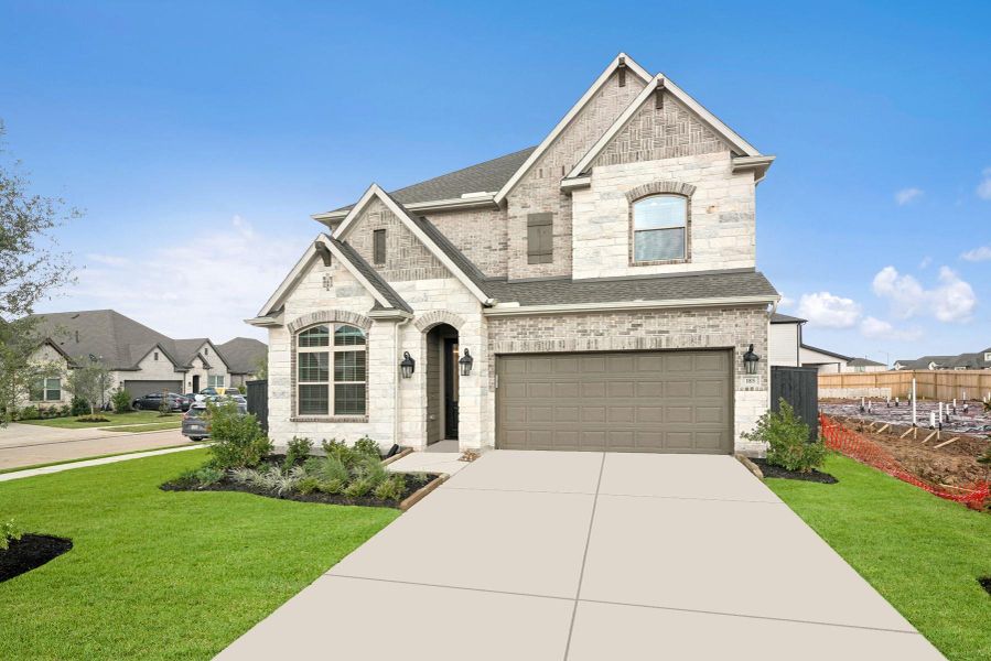 Welcome to The Sedona by David Weekley Homes. Move-In-Ready Now!