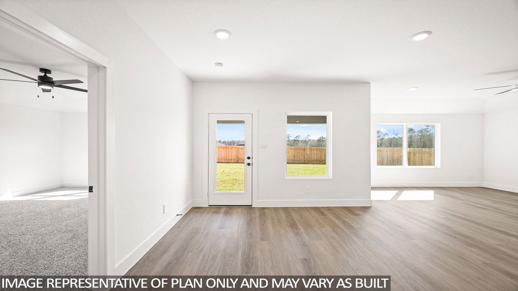Spacious, unfurnished interior of a new home in Sunterra Lakes, Brookshire (Image 14). Spacious, unfurnished interior of a new home in Sunterra Lakes, Brookshire (Image 14).