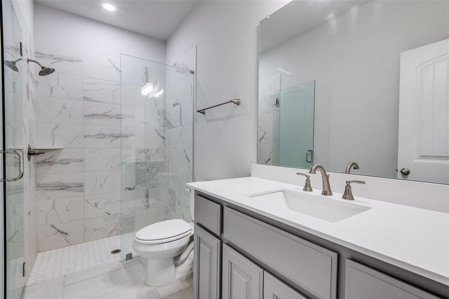 Furnished interior view inside a new home in , Royse City (Image 18).