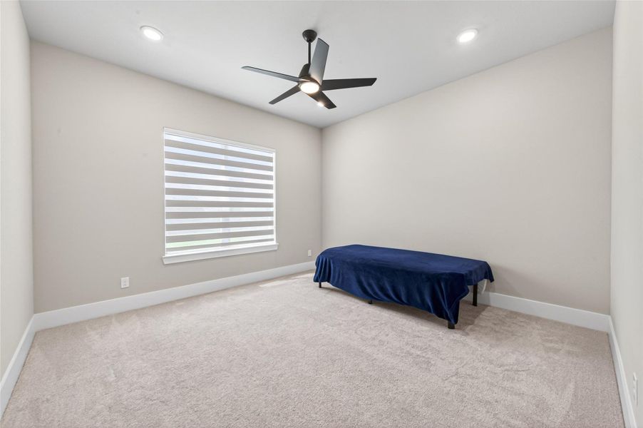 Spacious, unfurnished interior of a new home in , Missouri City (Image 22).