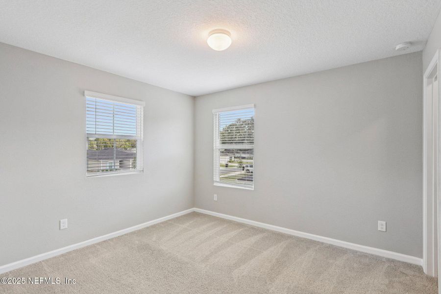 Spacious, unfurnished interior of a new home in , Jacksonville (Image 15).