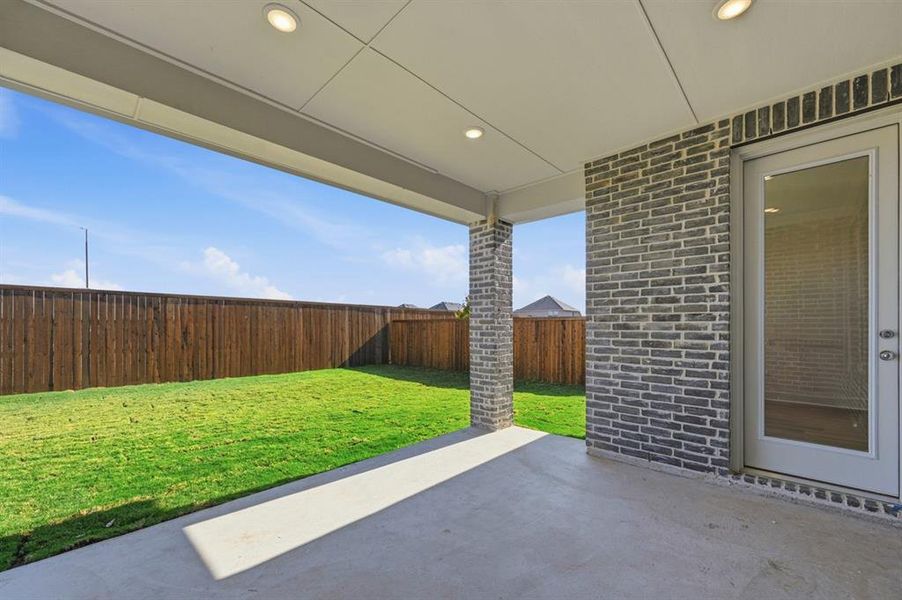 Exterior details and patio area of a home in Heritage Ranch: 50ft. lots, Sherman (Image 3). Exterior details and patio area of a home in Heritage Ranch: 50ft. lots, Sherman (Image 3).