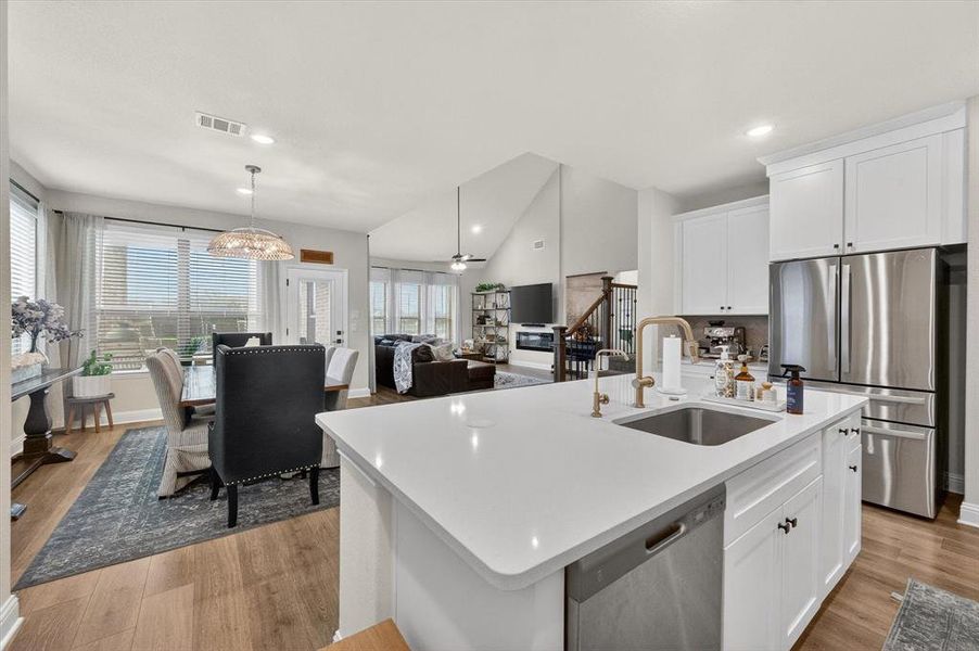 Furnished interior view inside a new home in Oaks of North Grove, Waxahachie (Image 16).