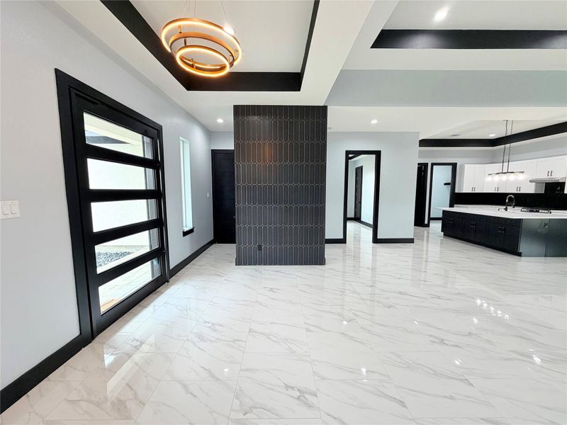 Spacious, unfurnished interior of a new home in , Dayton (Image 28).