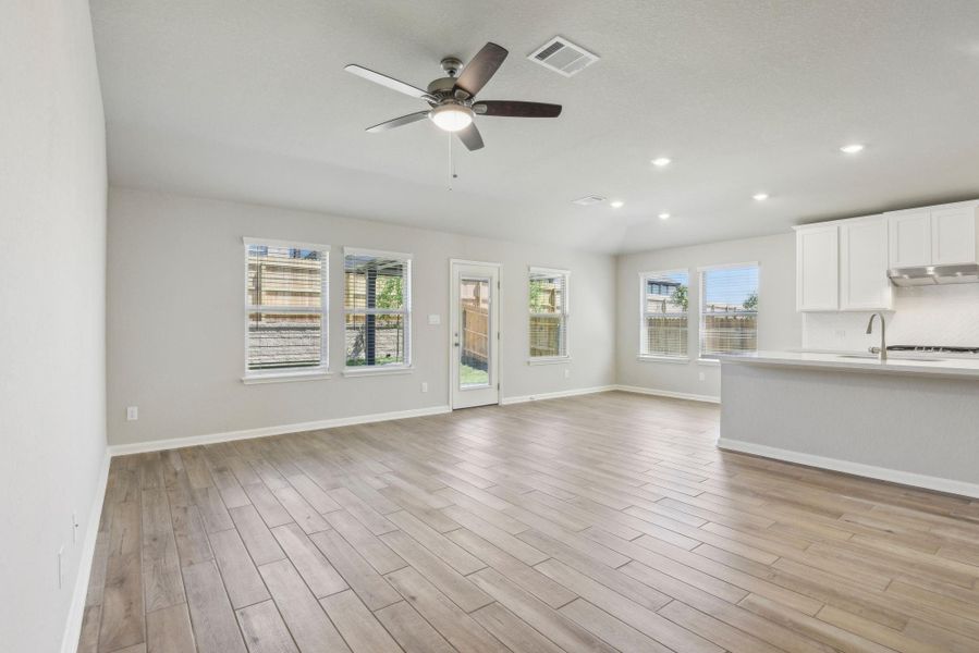 Photo is not of the actual home but is an inspirational photo of builder’s model home and may depict options, furnishings, and/or decorator features that are not included.