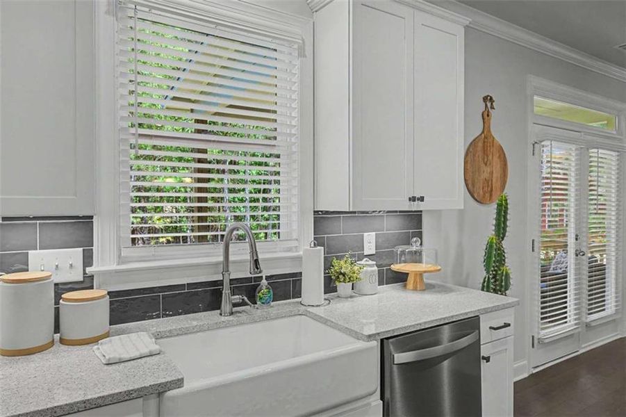 Furnished interior view inside a new home in The Estates at Hurricane Pointe, Douglasville (Image 9).