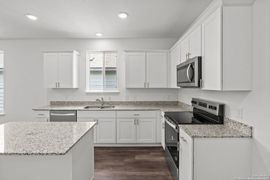 Furnished interior view inside a new home in Horizon Ridge, San Antonio (Image 4).