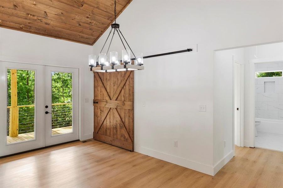 Spacious, unfurnished interior of a new home in , Ellijay (Image 12).