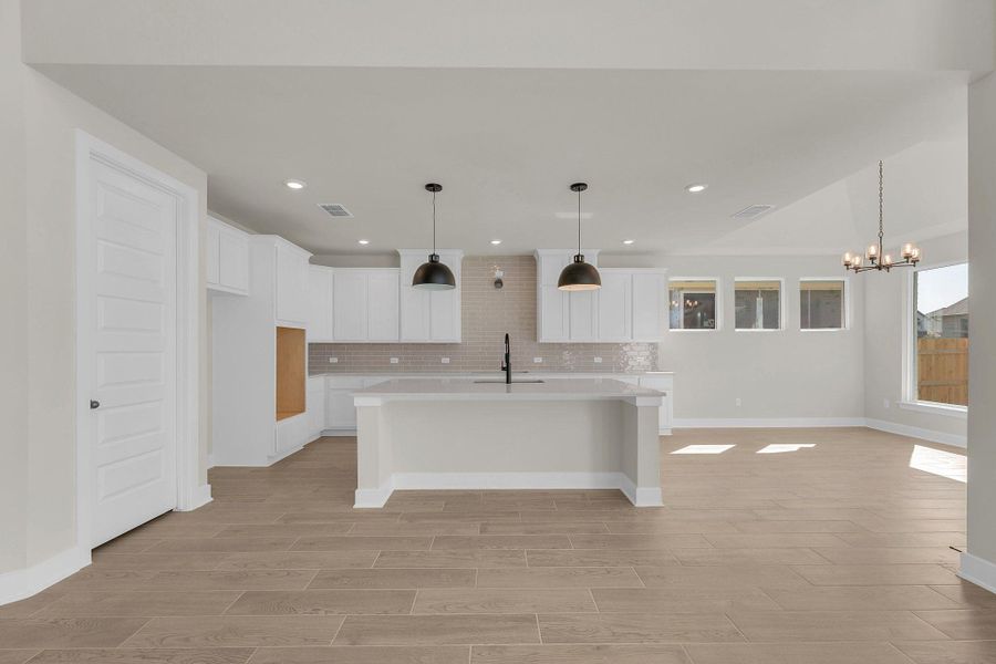 Spacious, unfurnished interior of a new home in Flora, Hutto (Image 24).