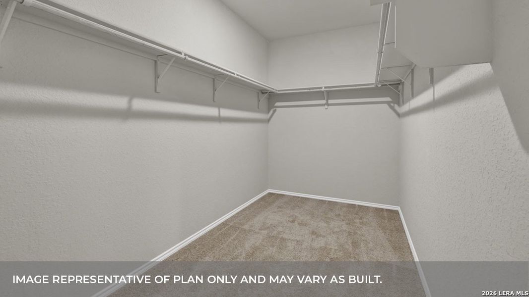 Spacious, unfurnished interior of a new home in Arroyo Ranch, Seguin (Image 12).