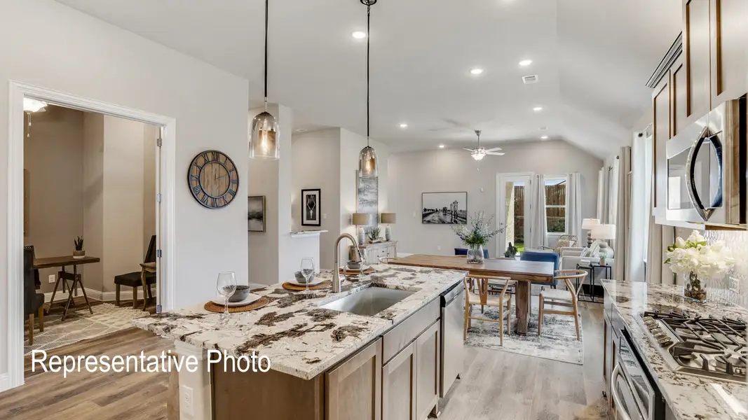 Furnished interior view inside a new home in Hulen Trails, Fort Worth (Image 6).