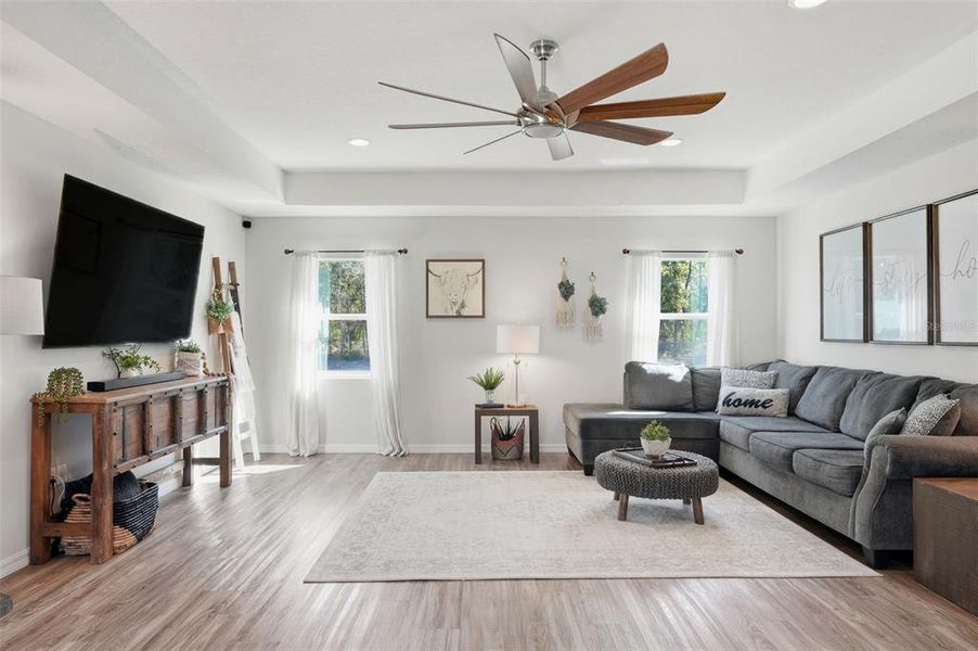 Furnished interior view inside a new home in , Weeki Wachee (Image 16).