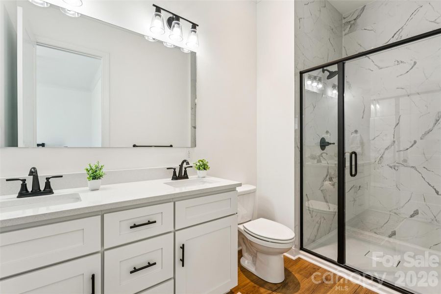 Primary bathroom ensuite