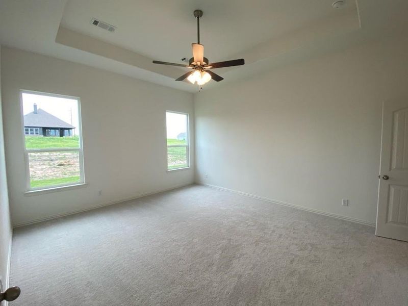 Spacious, unfurnished interior of a new home in Hillview Addition, Decatur (Image 13).