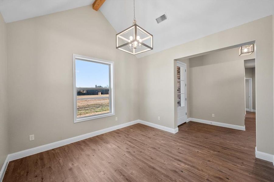 Spacious, unfurnished interior of a new home in , Corsicana (Image 36). Spacious, unfurnished interior of a new home in , Corsicana (Image 36).
