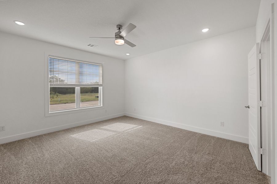 Spacious, unfurnished interior of a new home in Heritage Towne, Midlothian (Image 14). Spacious, unfurnished interior of a new home in Heritage Towne, Midlothian (Image 14).