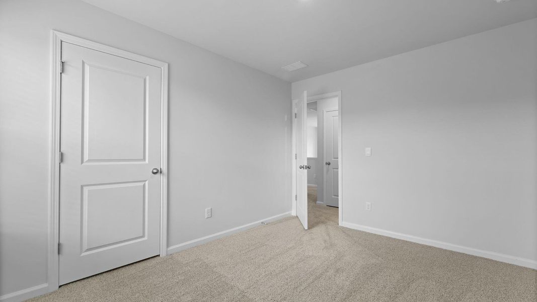 Spacious, unfurnished interior of a new home in Pineview North, Summerville (Image 24).
