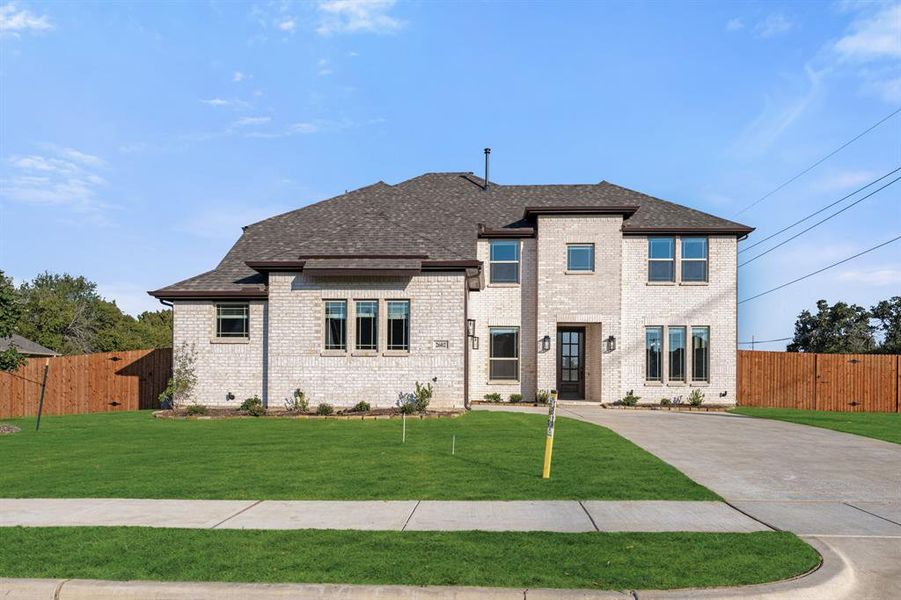 Image 40 of a home in Triple Diamond Ranch.