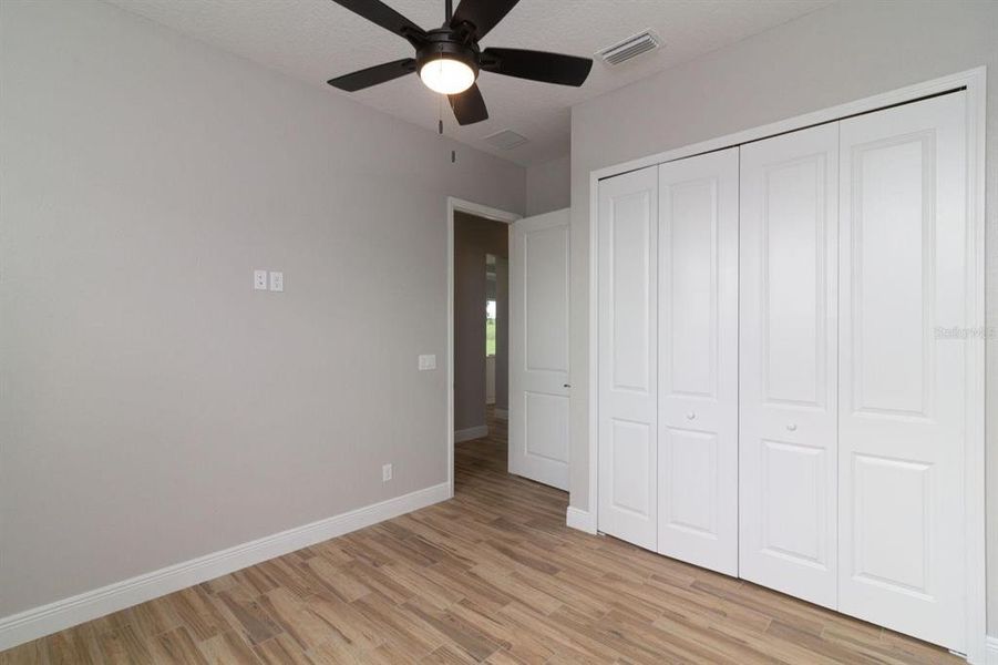 Spacious, unfurnished interior of a new home in , Leesburg (Image 22).