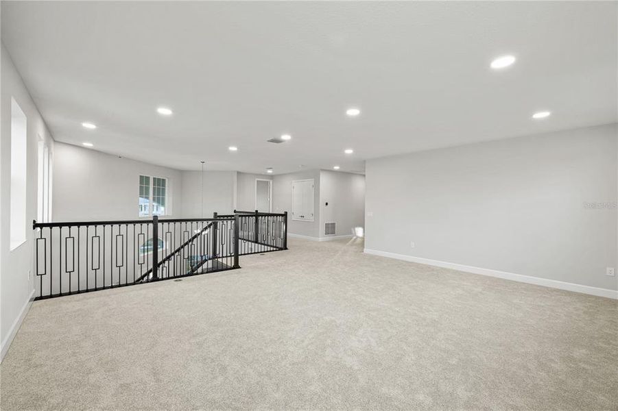 Spacious, unfurnished interior of a new home in , Winter Garden (Image 68). Spacious, unfurnished interior of a new home in , Winter Garden (Image 68).