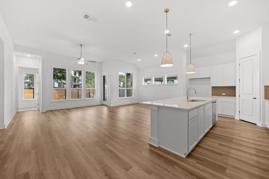 2,376sf New Home in Georgetown, TX.  - Slide 13